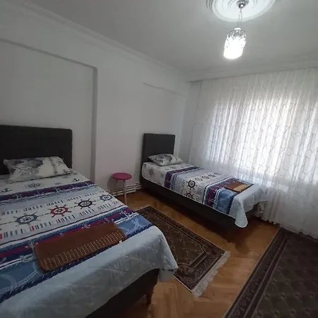 2 Eme Etage Ortakoey No 4 Appartement Istanboel